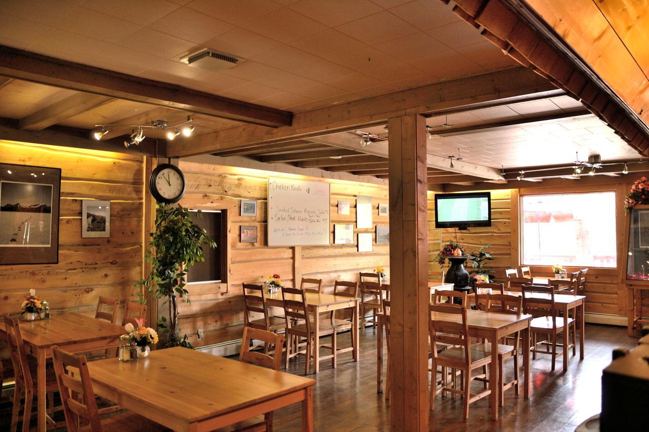 Spirit Lake Lodge Whitehorse Esterno foto