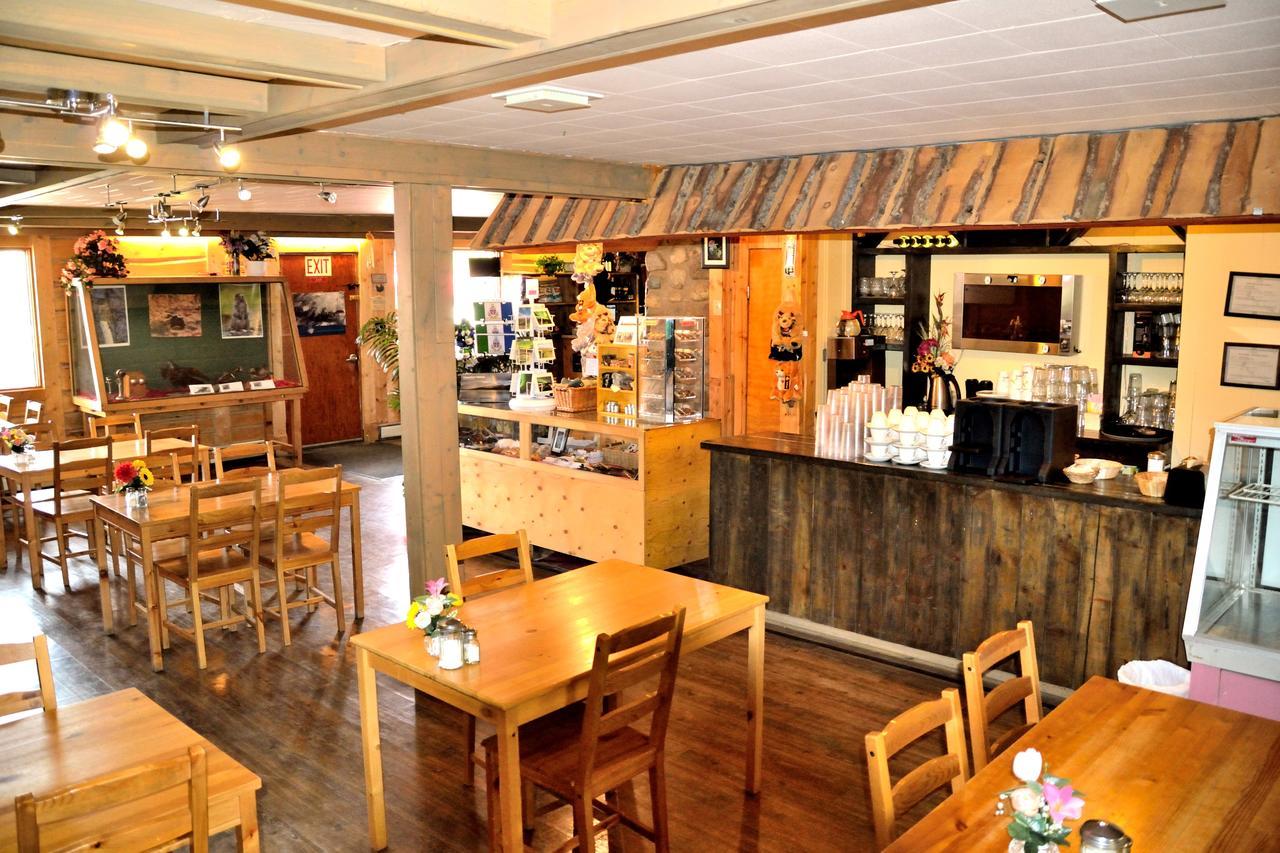 Spirit Lake Lodge Whitehorse Esterno foto